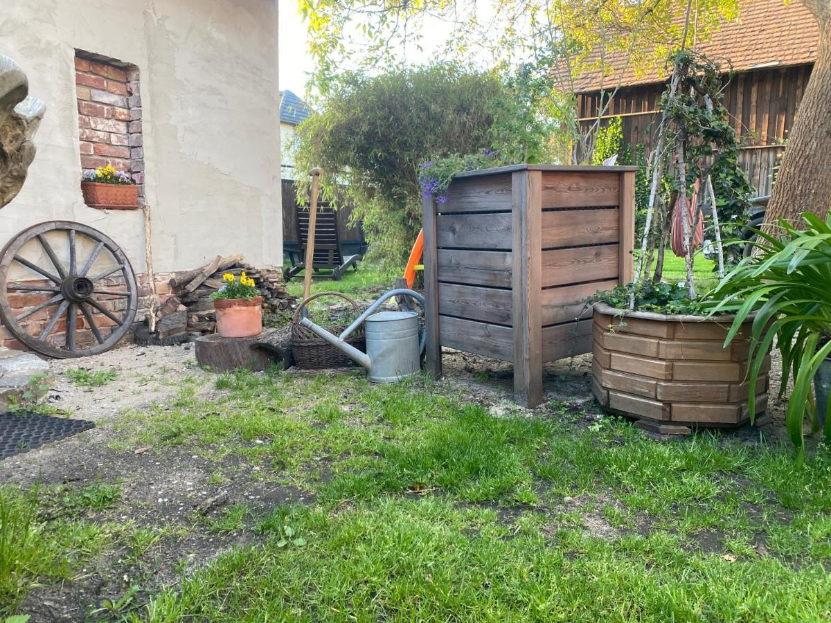 Walnusshof Apartment Schmogrow Bagian luar foto